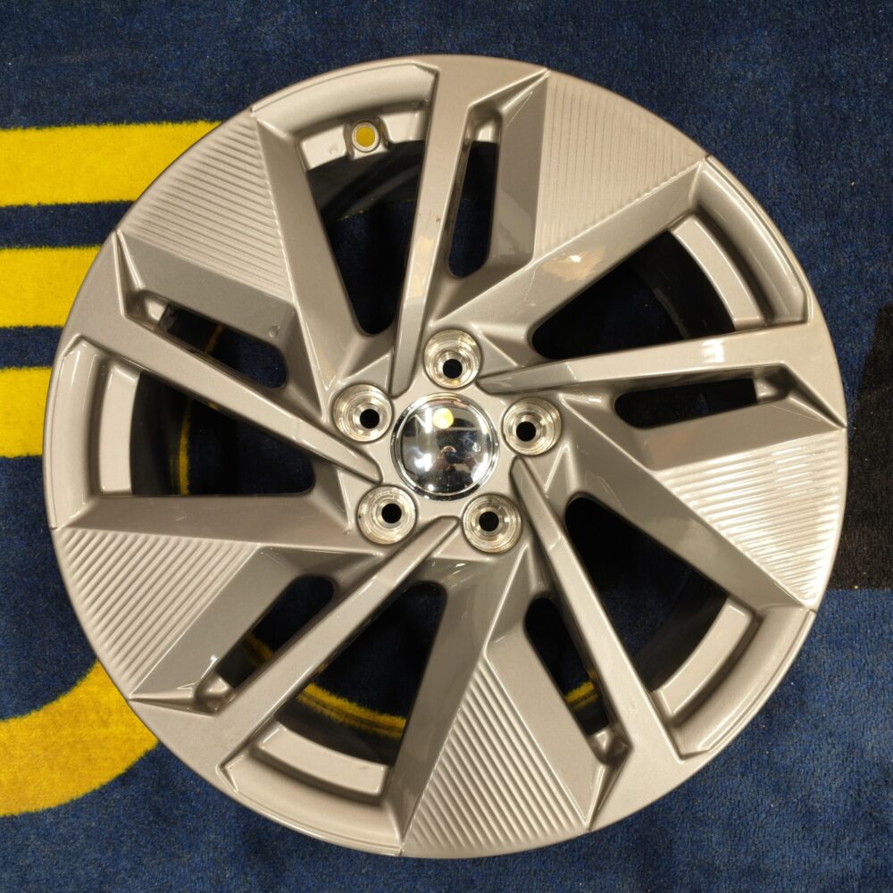 Peugeot OEM 7×17 (5×108) alumiinivanteet